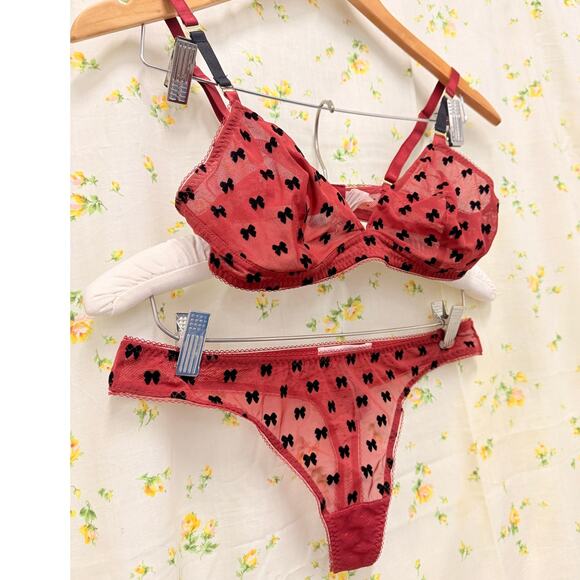 Stella McCartney Women's Bra Set Red/Wine Lace‎ Medium Coquette Fairy Romantic - Picture 2 of 6